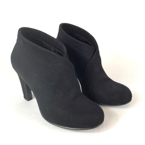 United Nude Shoes - UNITED NUDE Fold Over Ankle Booties